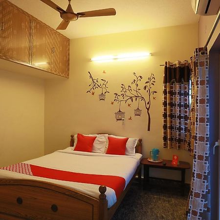 Vaccinated Staff- Oyo 38695 Peninsula Holiday Resorts Chennai Exterior photo