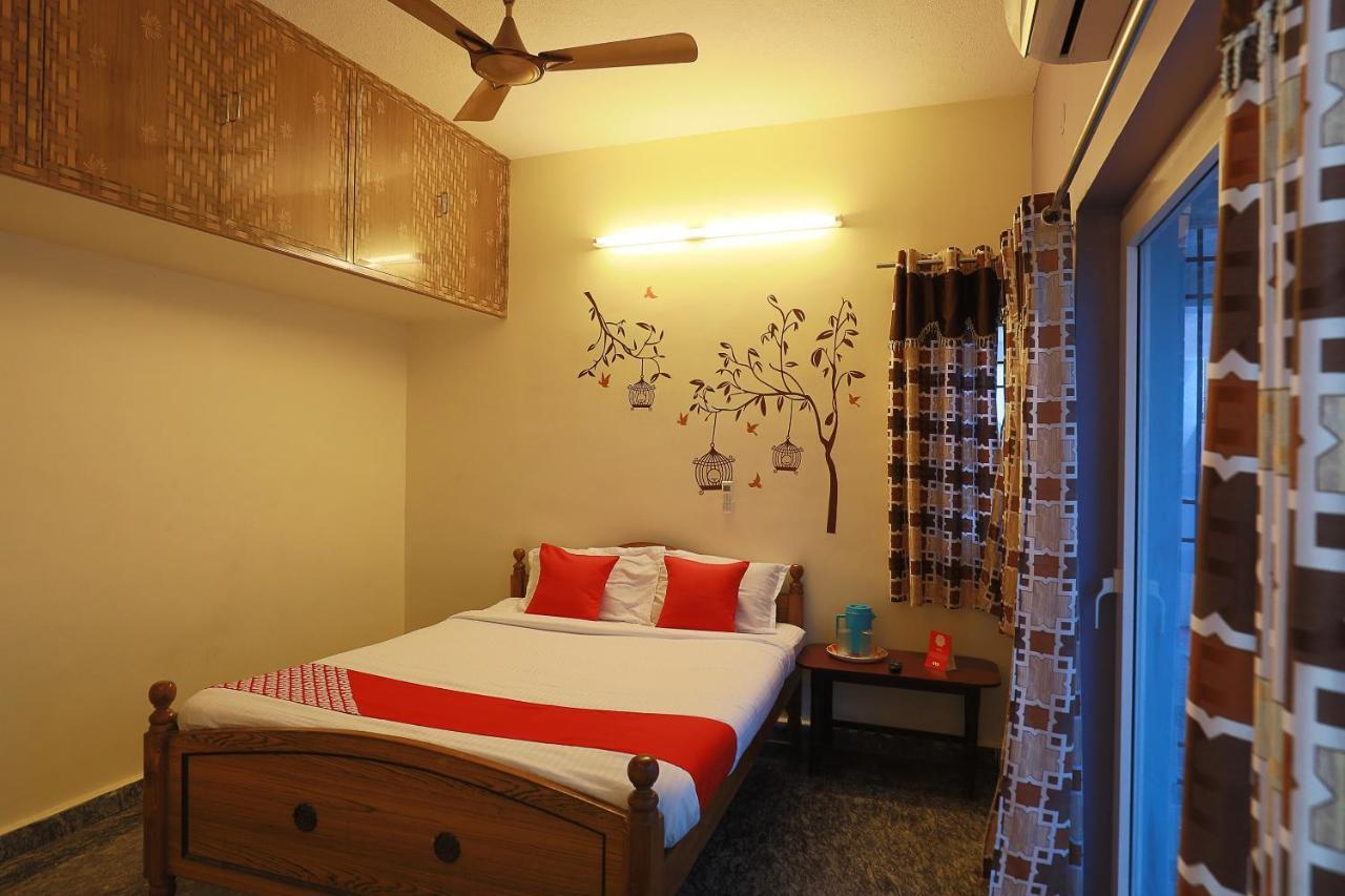 Vaccinated Staff- Oyo 38695 Peninsula Holiday Resorts Chennai Exterior photo