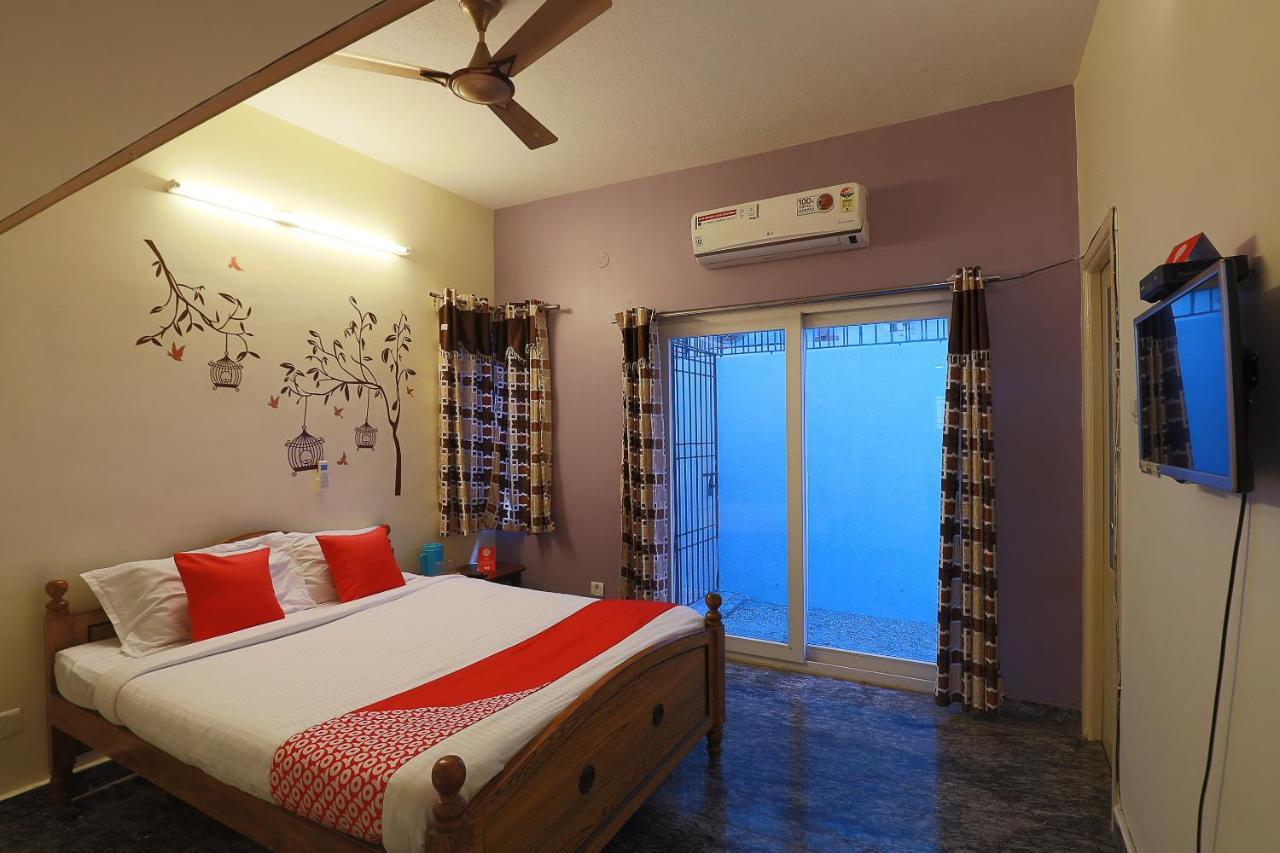 Vaccinated Staff- Oyo 38695 Peninsula Holiday Resorts Chennai Exterior photo